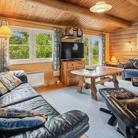 Thorbergh - 2km From The Sea By Interhome Semesterbostad *