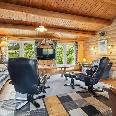 Thorbergh - 2km From The Sea By Interhome *